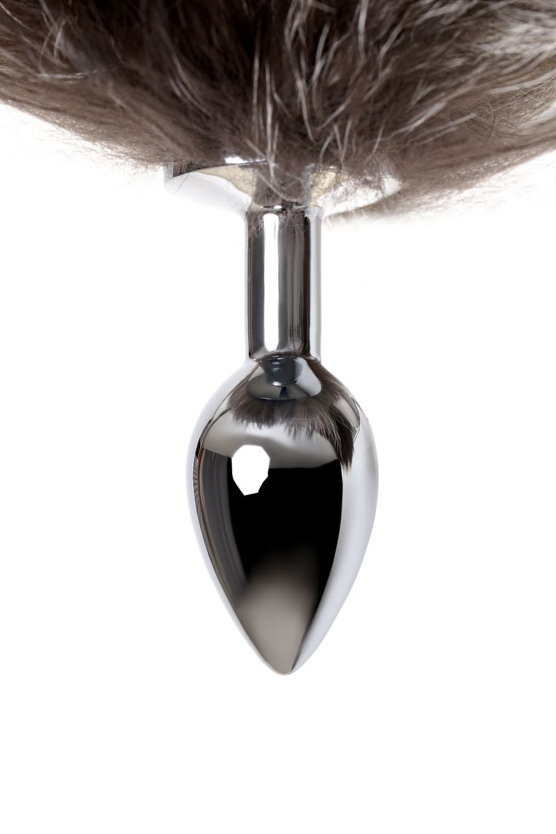 Серебристая металлическая анальная втулка с хвостом чернобурой лисы - размер S