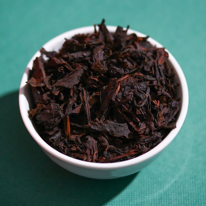 Черный чай «Змеянедушин» с ромашкой - 50 гр.