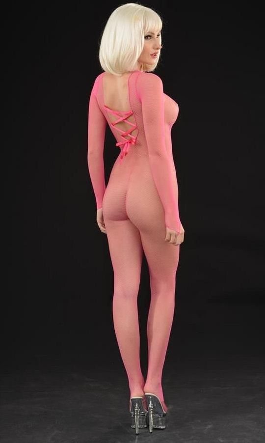 Розовый комбинезон-сетка с красивой шнуровкой на спинке