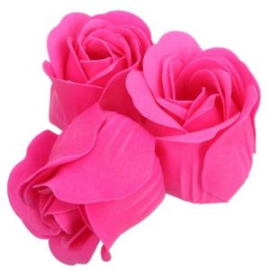 Розовые мыльные розы в шкатулке-сердце  С любовью  - 3 шт.