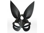 Чёрная кожаная маска с длинными ушками и эффектом тату #106625