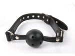 Пластиковый шар-кляп черного цвета на регулируемых ремешках #108320