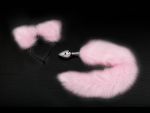 Серебристая анальная пробка с розовым хвостиком и ободком-ушками #114934