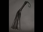 Чёрная кожаная плеть с 17 хвостами - 40 см. #27208