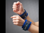 Стильные синие наручники из неопрена #33909