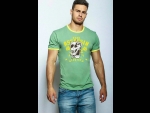 Зеленая мужская футболка с черепом, змеёй и надписью #405131