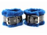 Синие меховые наручники с ремешками из лакированной кожи #50907